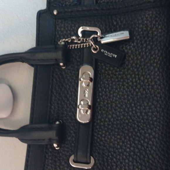 Coach Black Pebbled Leather Clutch/Small Purse - Picture 9 of 11